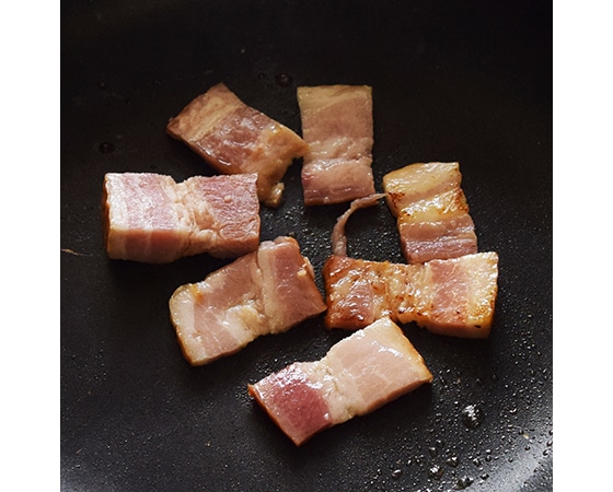 ざく切りベーコン1kg