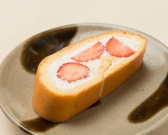 【focetta】低糖質いちごロールケーキ 1本
