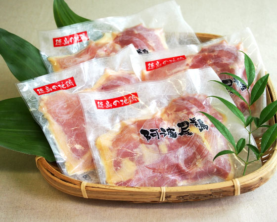※数量限定!徳島県産地鶏「阿波尾鶏」もも肉(骨抜き)1050g