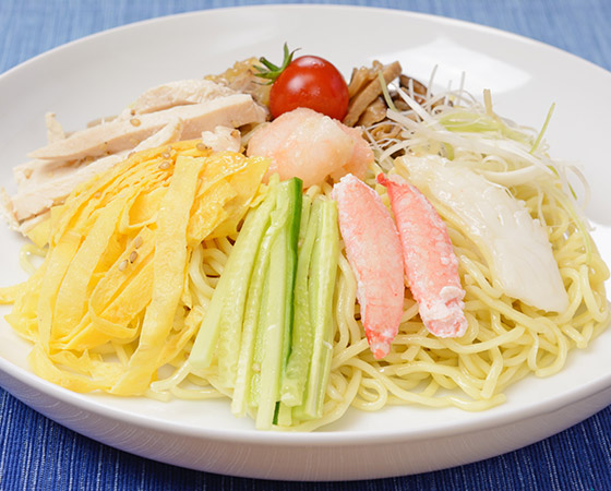 【夏季限定】極細の冷やし中華4食 黒酢だれ付き
