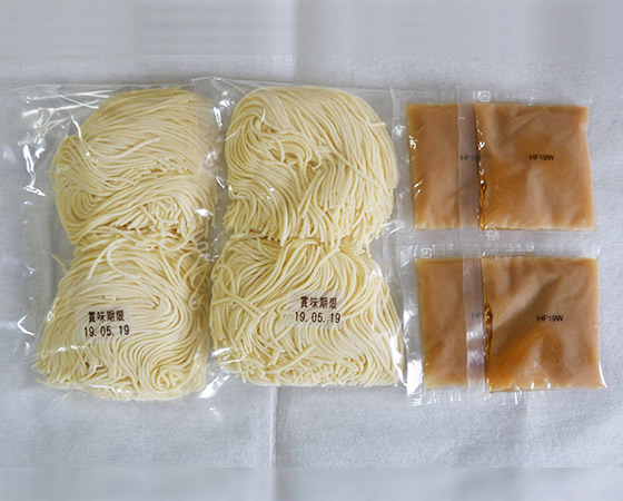 【夏季限定】極細の冷やし中華4食 濃厚ごまだれ付き