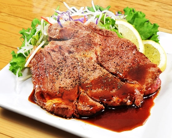 牛肩ロースステーキ1kg 形不揃い 約3~6枚入