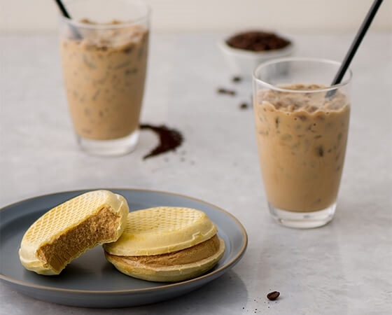 【お中元・ご褒美ギフト】 ドトールコーヒー 氷deアイスカフェ・オ・レ&コーヒーアイスモナカセット