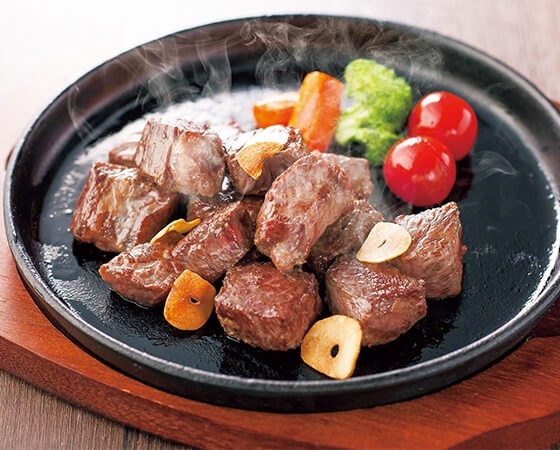 【ギフト】お中元 広島県産 神石牛サイコロステーキ