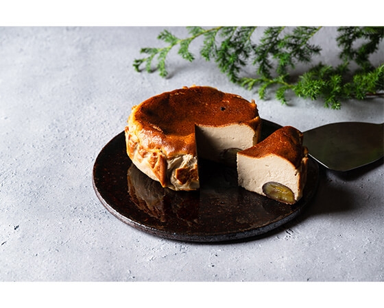 和栗のバスクチーズケーキ