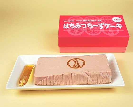 【三代目たいめいけん監修】 はちみつちーずケーキ (イチゴ) 2個セット