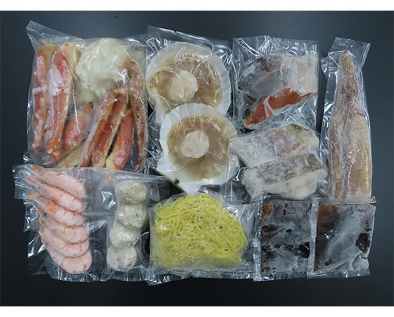 本ずわいがにの海鮮鍋（850）