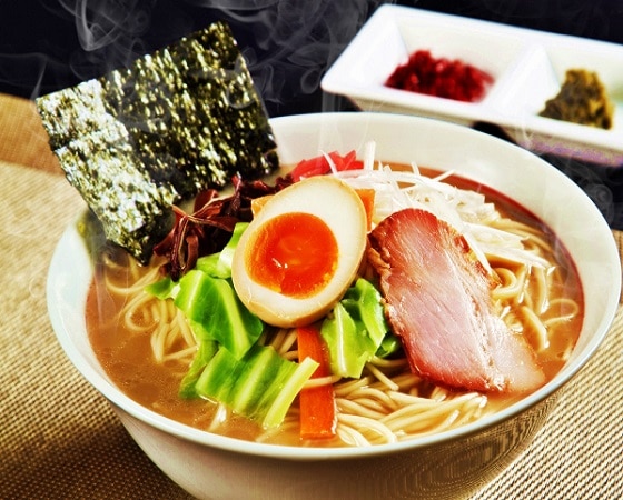 【福岡県】本場とんこつラーメン3種8人前詰め合わせ（とんこつ4食／九州男児2食／豚骨先生2食）