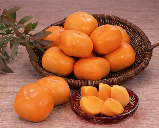 【予約】たねなし柿　1.8kg(9～12個)　※出荷時期：10月中旬～10月下旬