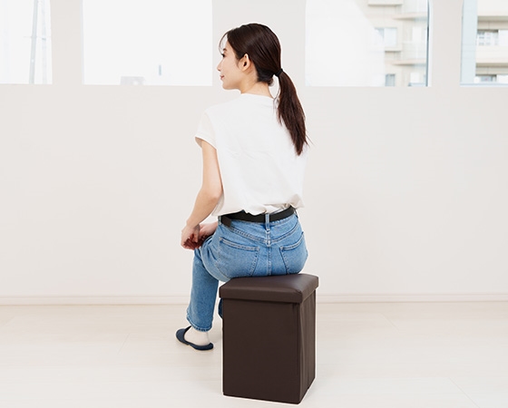 座ってしまえて畳める収納ボックス　フェイクレザー　ブラウン(2個セット)