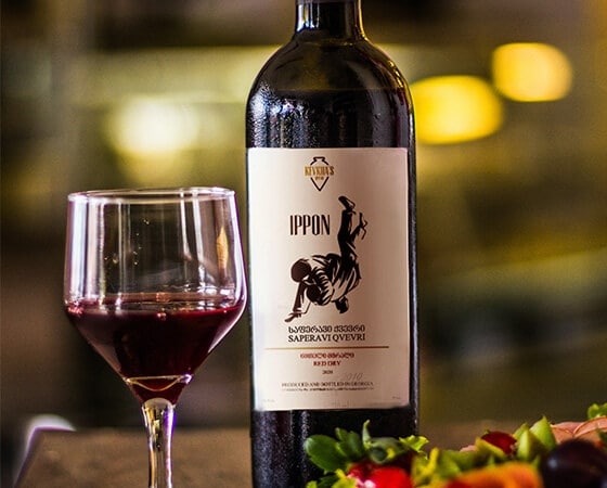 IPPON SAPERAVI（イッポン サペラヴィ）赤ワイン