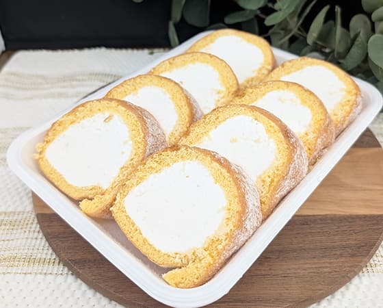 訳あり！ケーキ屋さんのクリームロールケーキ　800g(400g×2)