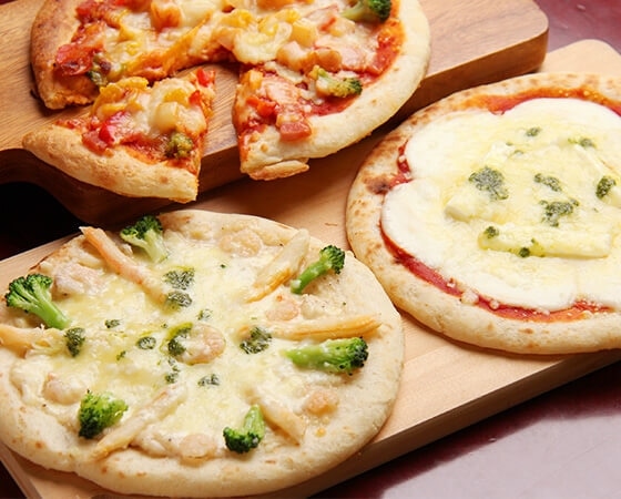 北海道チーズピザ3枚セット【お届け期間：12月22日～12月25日】