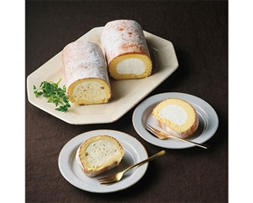 新杵堂　スーパースターロール＆マロンスターロール 各1本